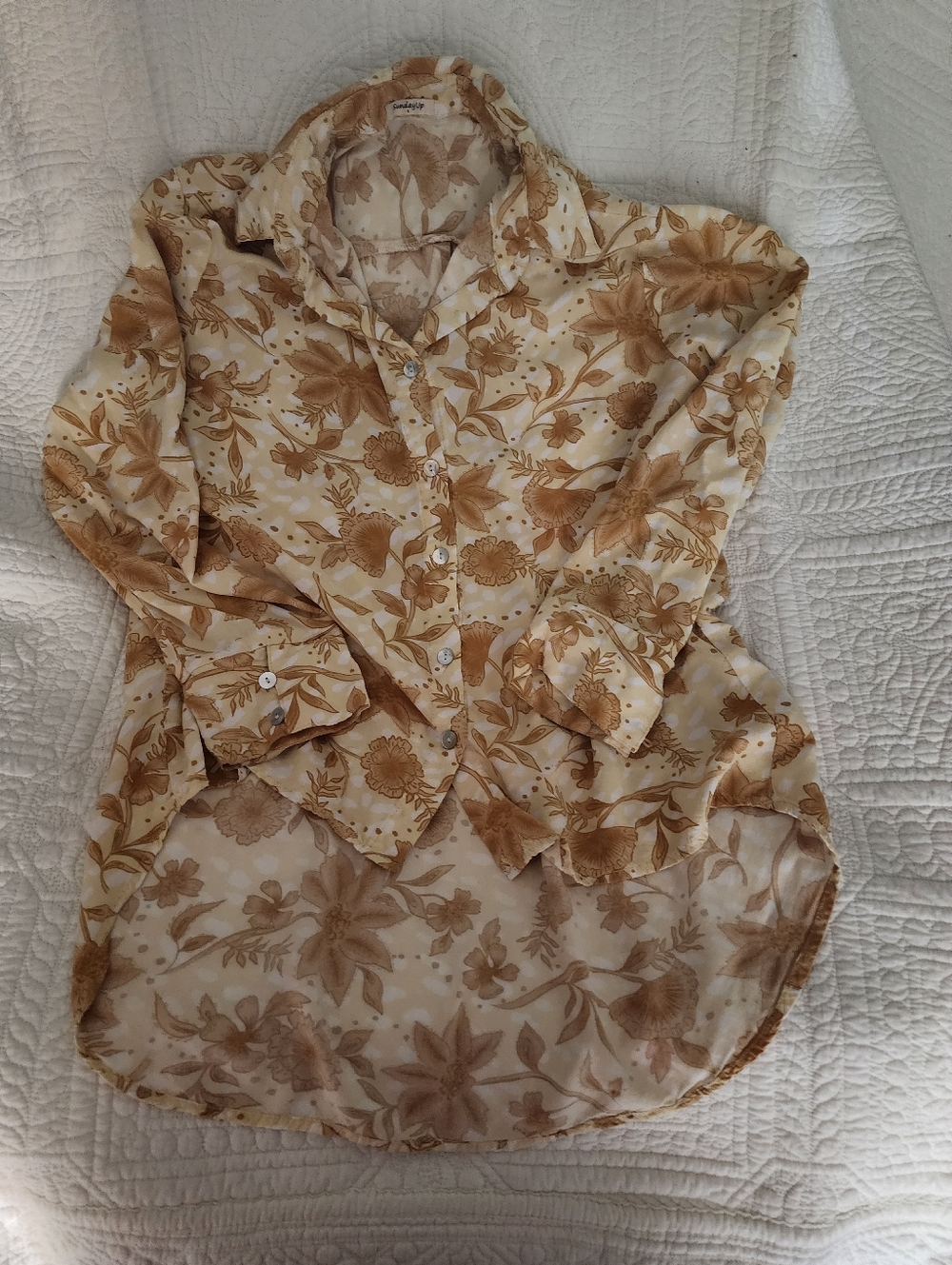Sunday Floral Button-Down Shirt - Cream & Tan